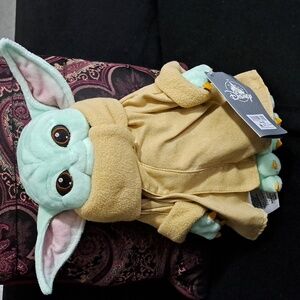 Disney Baby Yoda Plush Toy - Green and Tan
